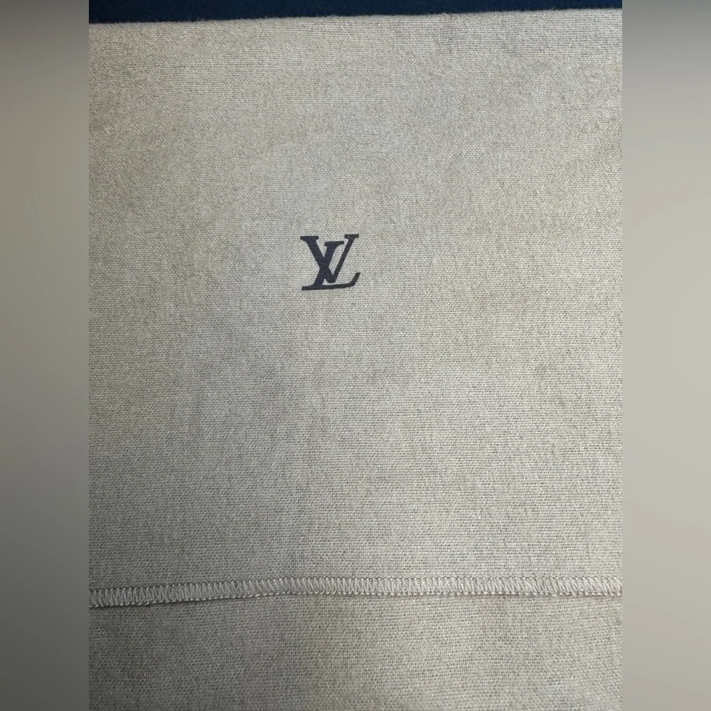 Louis Vuitton Beige Dust Bag with LV Logo